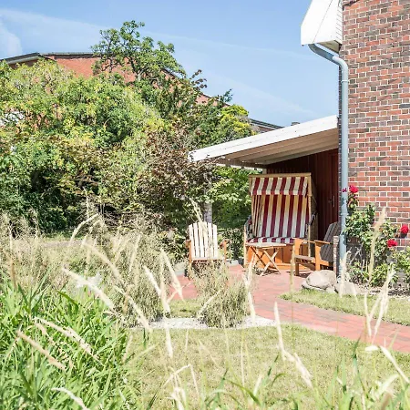 Haus Wellen Und 5