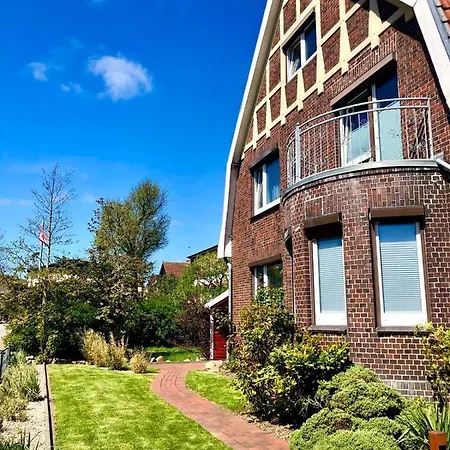 Haus Wellen Und 5