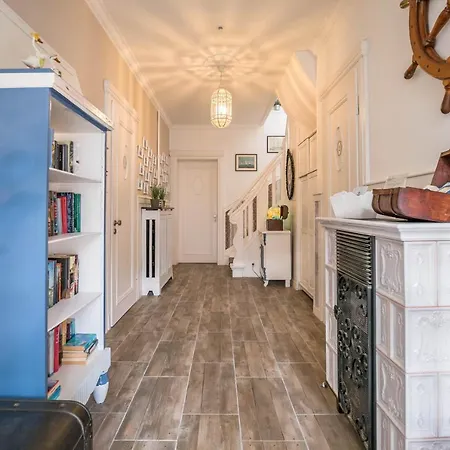 Haus Wellen Und 5 Appartamento Büsum