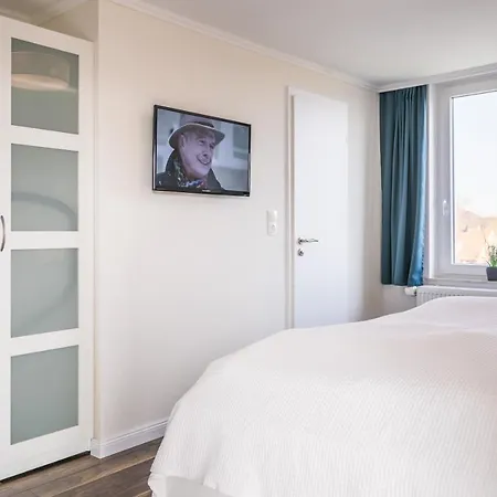 Haus Wellen Und 5 *
